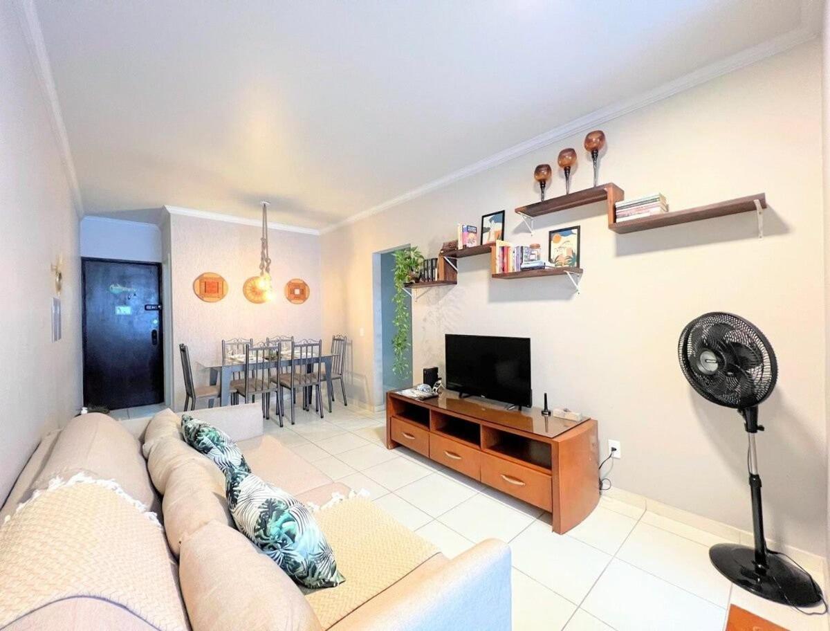 Apartamento 3qts, Ar Na Suite, Wi-fi 280mb A 500m