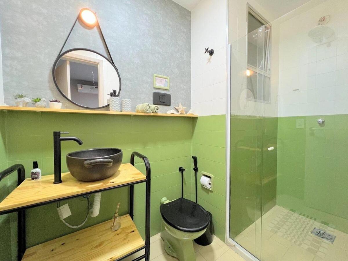 Apartamento 3qts, Ar Na Suite, Wi-fi 280mb A 500m *